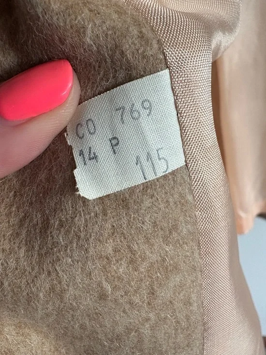 Vintage Fashion Gallery Wool Coat Camel Brown Size 14 Petite Made in Canada - Picture 3 of 9